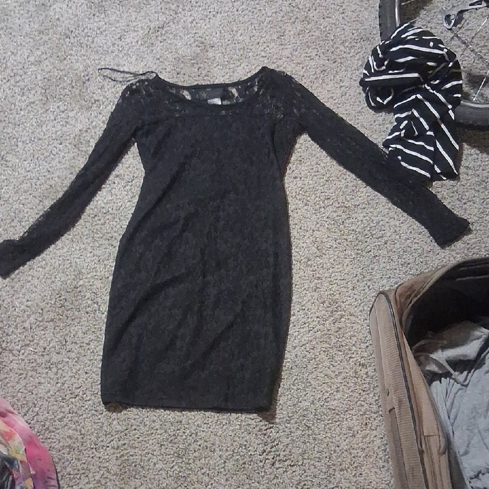 Elegant Black Lace Dress